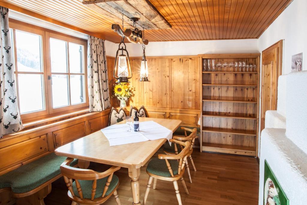 Chalet Appartement Alpenherz Зальбах-Хинтерглемм Номер фото