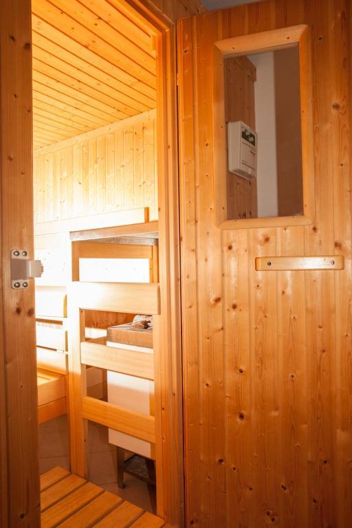Chalet Appartement Alpenherz Зальбах-Хинтерглемм Номер фото